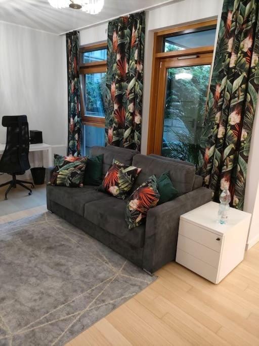 Gdański Stadion Apartament II Apartment in Warsaw