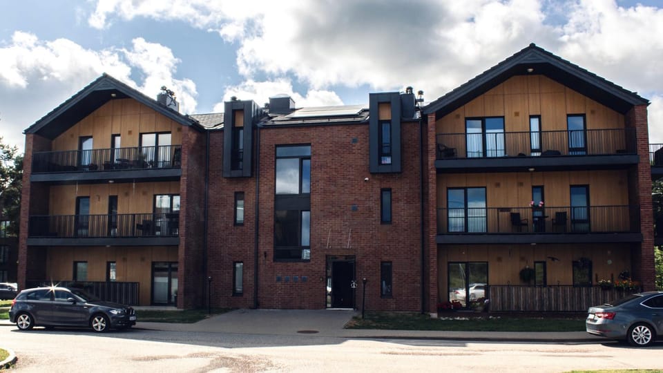 Property building, Street view, Location, Parking
