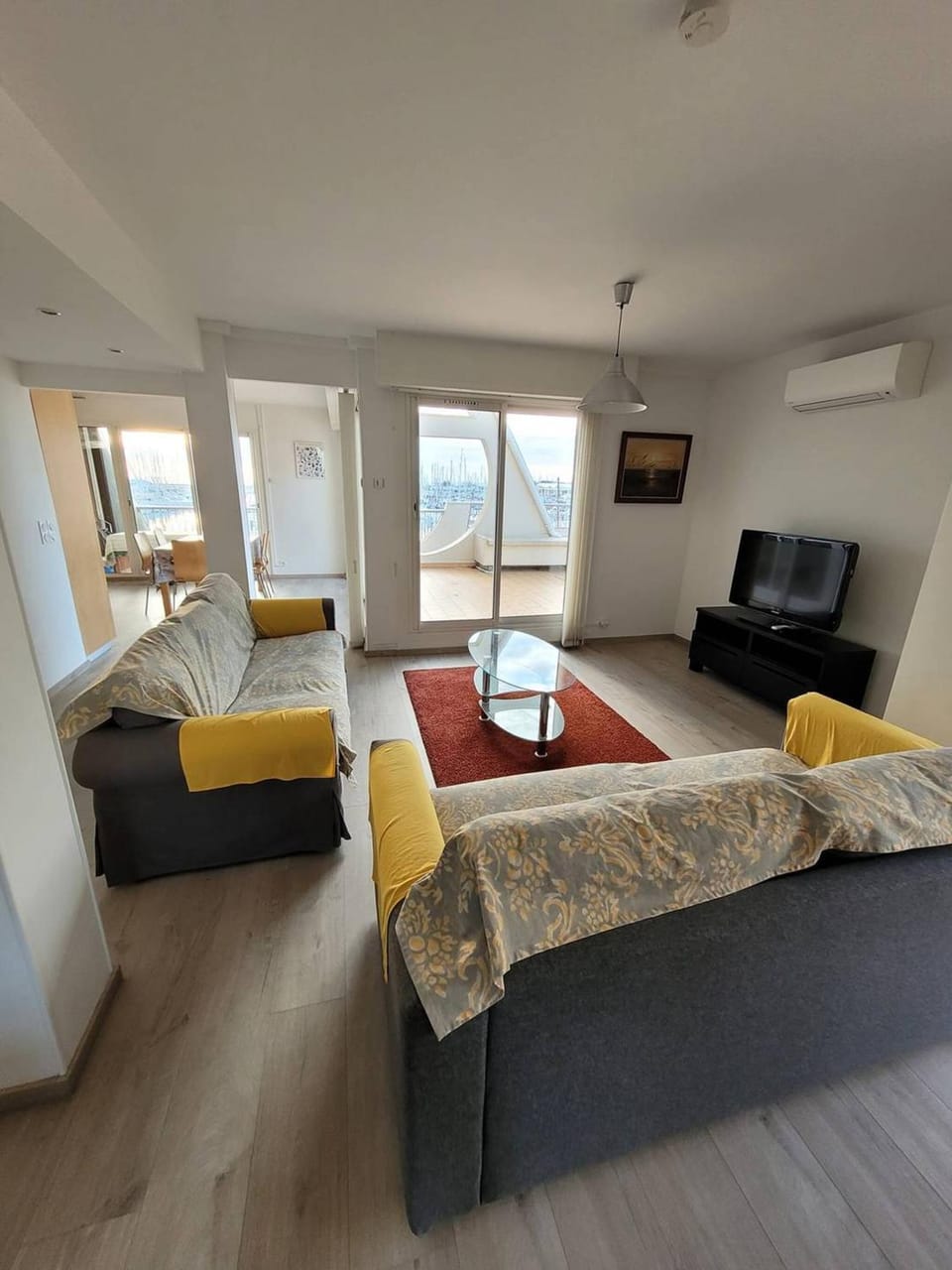 Communal lounge/ TV room, TV and multimedia, Living room, Other, Seating area