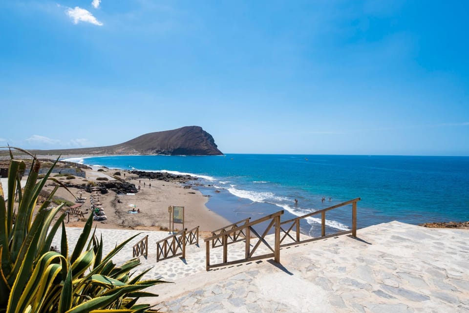 Nearby landmark, Natural landscape, Beach