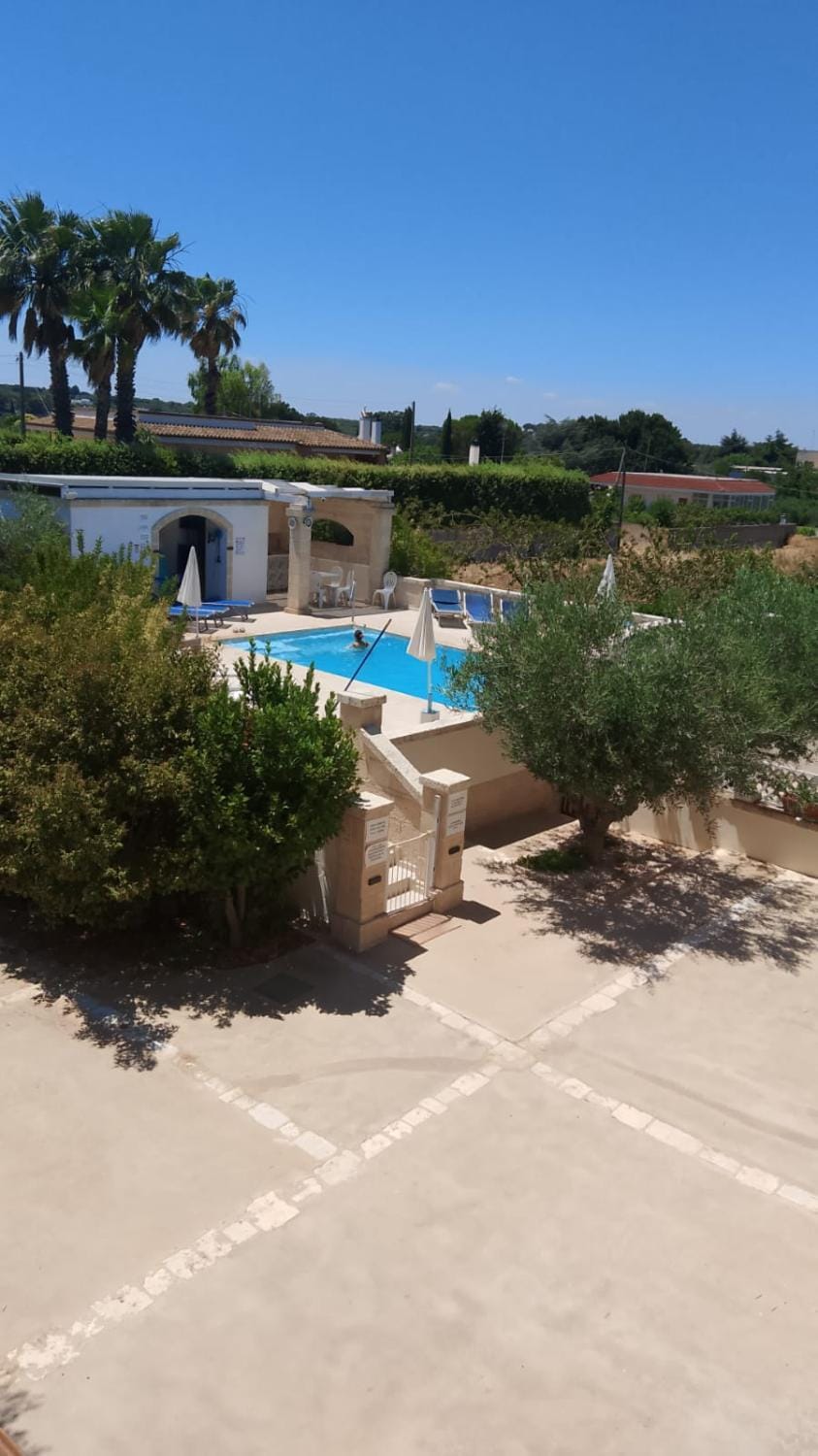 View (from property/room), Pool view, Swimming pool, Swimming pool