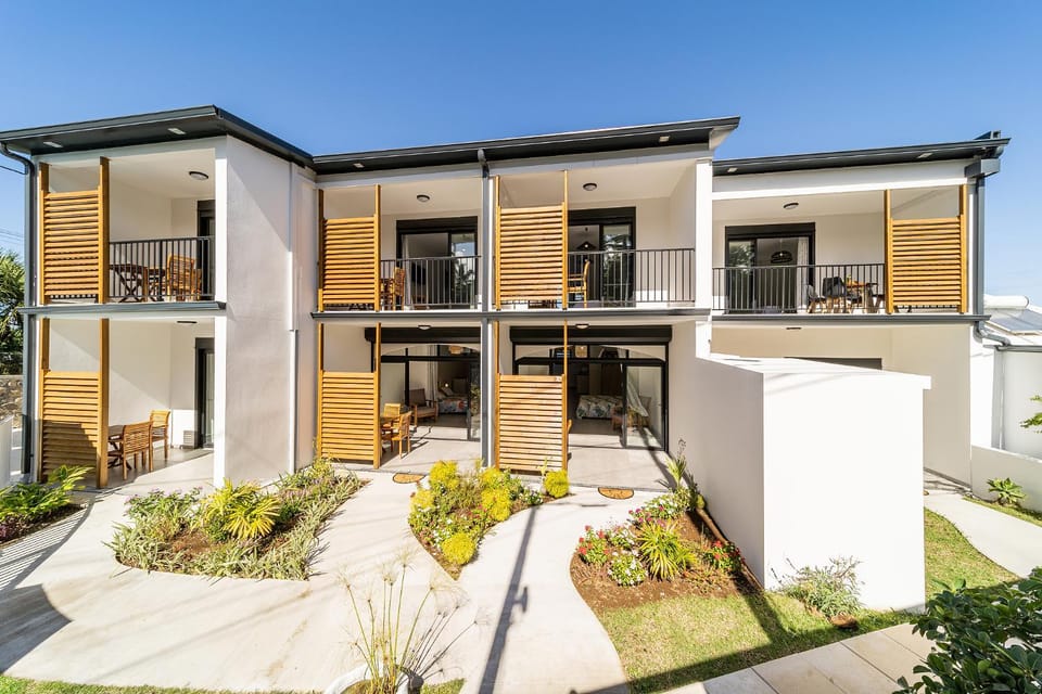 Property building, Day