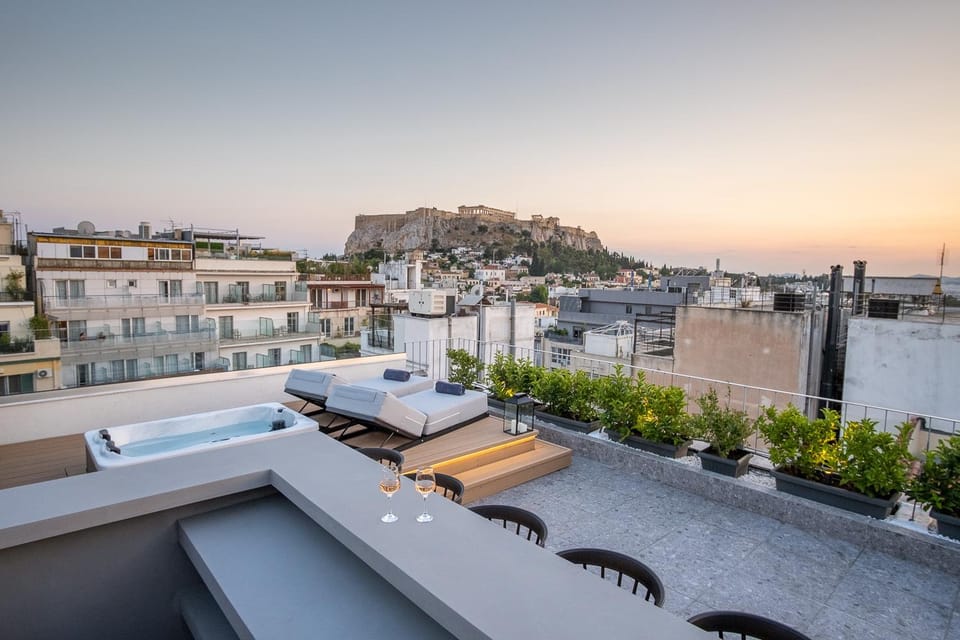 Eclectic Acropolis Rooftop Loft Apartment in Athens