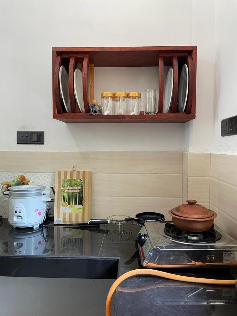 Adhi villa Apartment in Hikkaduwa