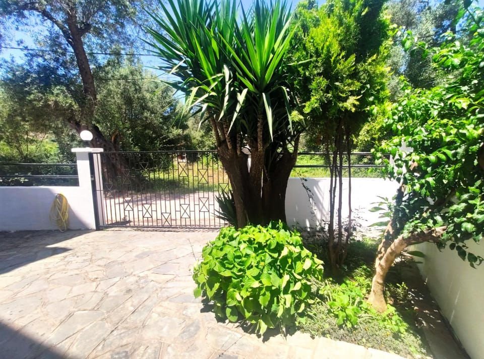 Sun Ray Sivota 8 Apartment in Peloponnese, Western Greece and the Ionian