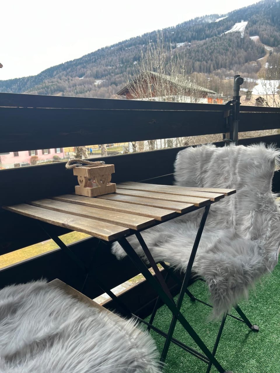 Balcony/Terrace, Balcony/Terrace, Mountain view