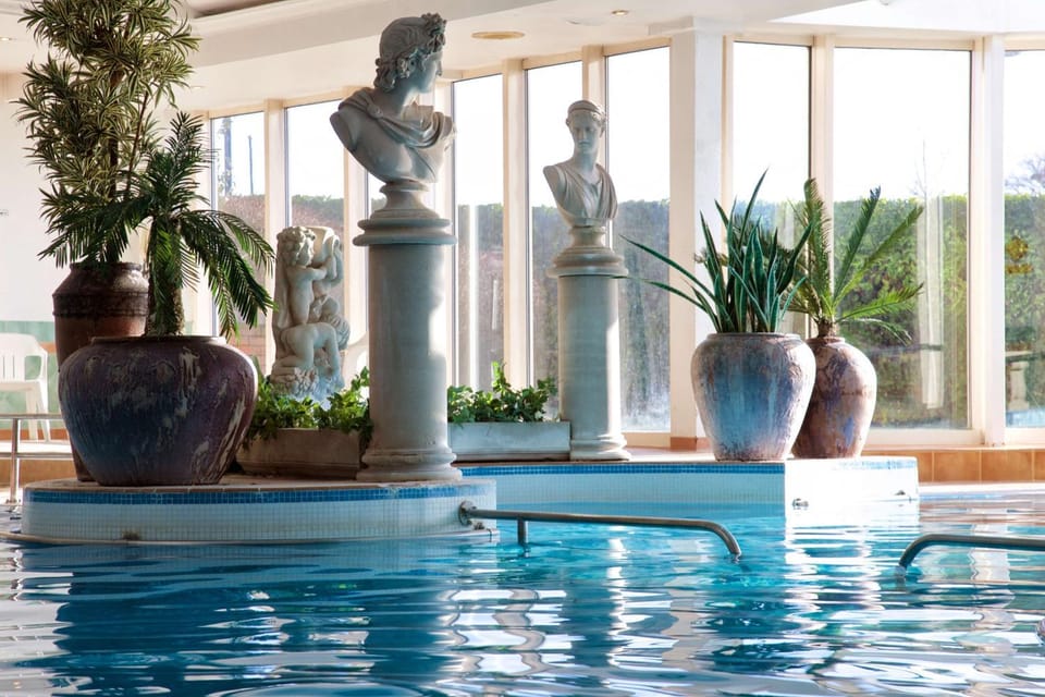 Pool view, Swimming pool