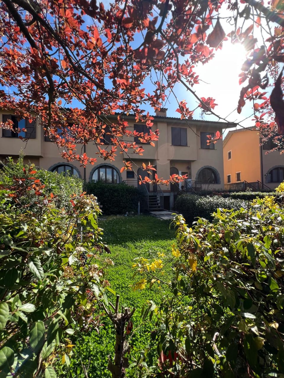 Property building, Spring, Day, Natural landscape, Garden, Garden view