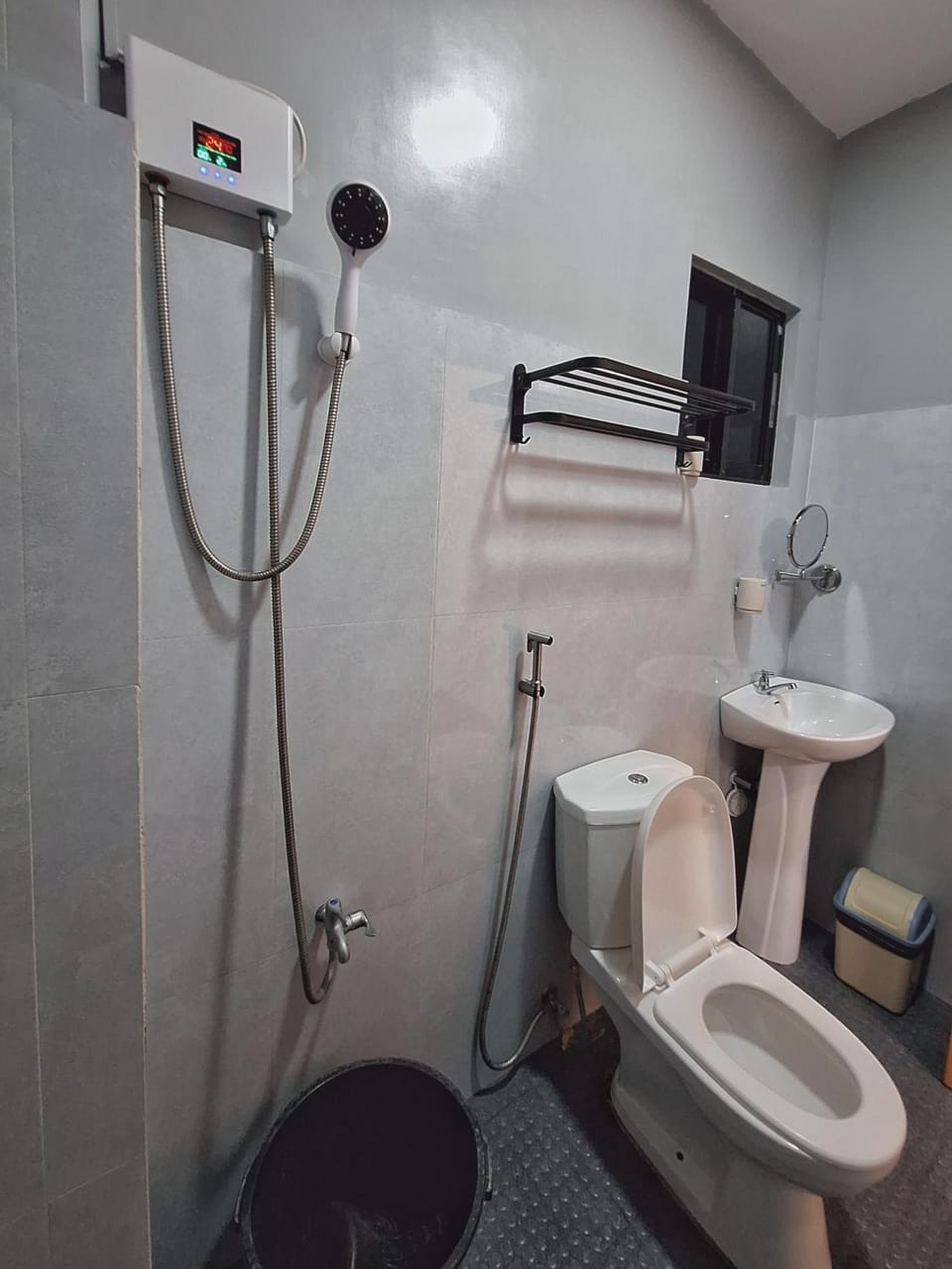 Shower, Toilet, Bathroom