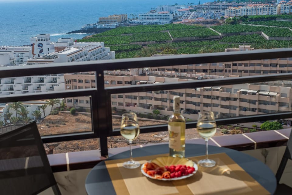 Bird's eye view, View (from property/room), Balcony/Terrace, Sea view