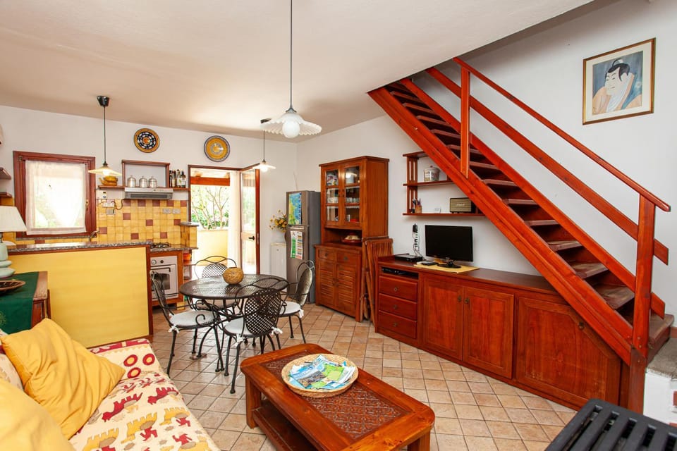 Property building, Living room