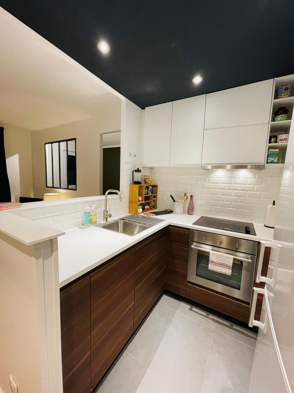 Kitchen or kitchenette, minibar, pet friendly, stove