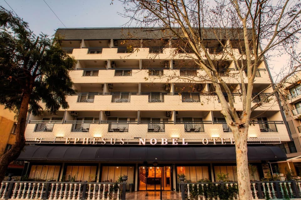 Property building, Day