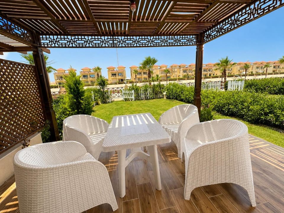 Luxury Seaside Villa Direct Pool Access, Private Garden & Rooftop Stella Heights Sidi Abdelrahman فيلا مميزه جدا في الساحل الشمالي ستيلا هايتس سيدي عبدالرحمن Villa in Egypt