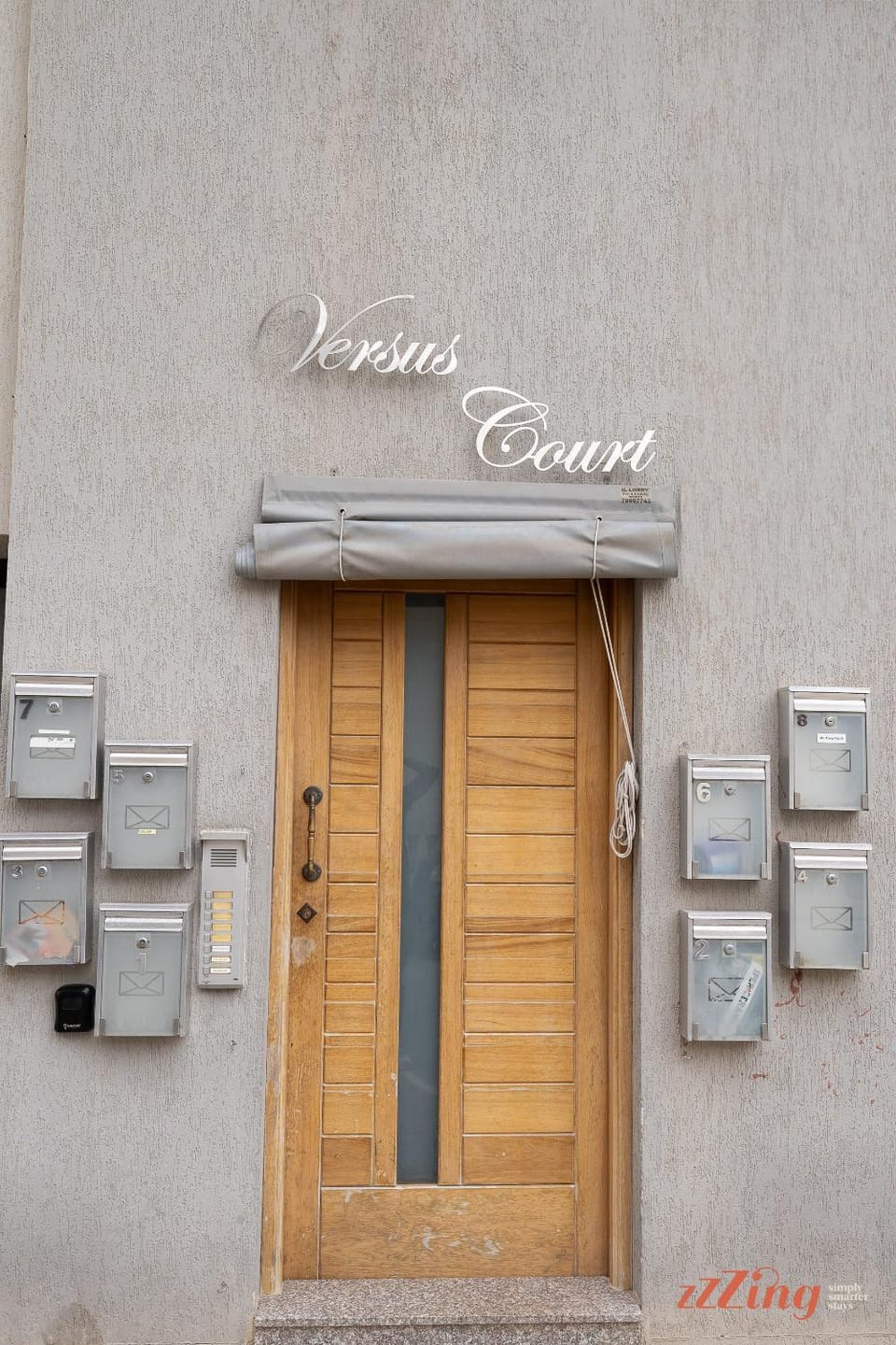 Facade/entrance