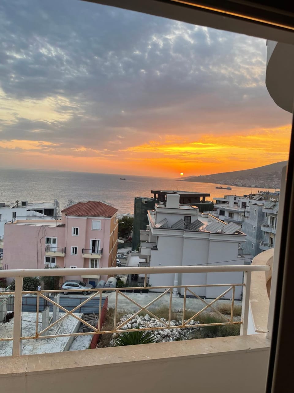 Balcony/Terrace, City view, Sea view, Sunset