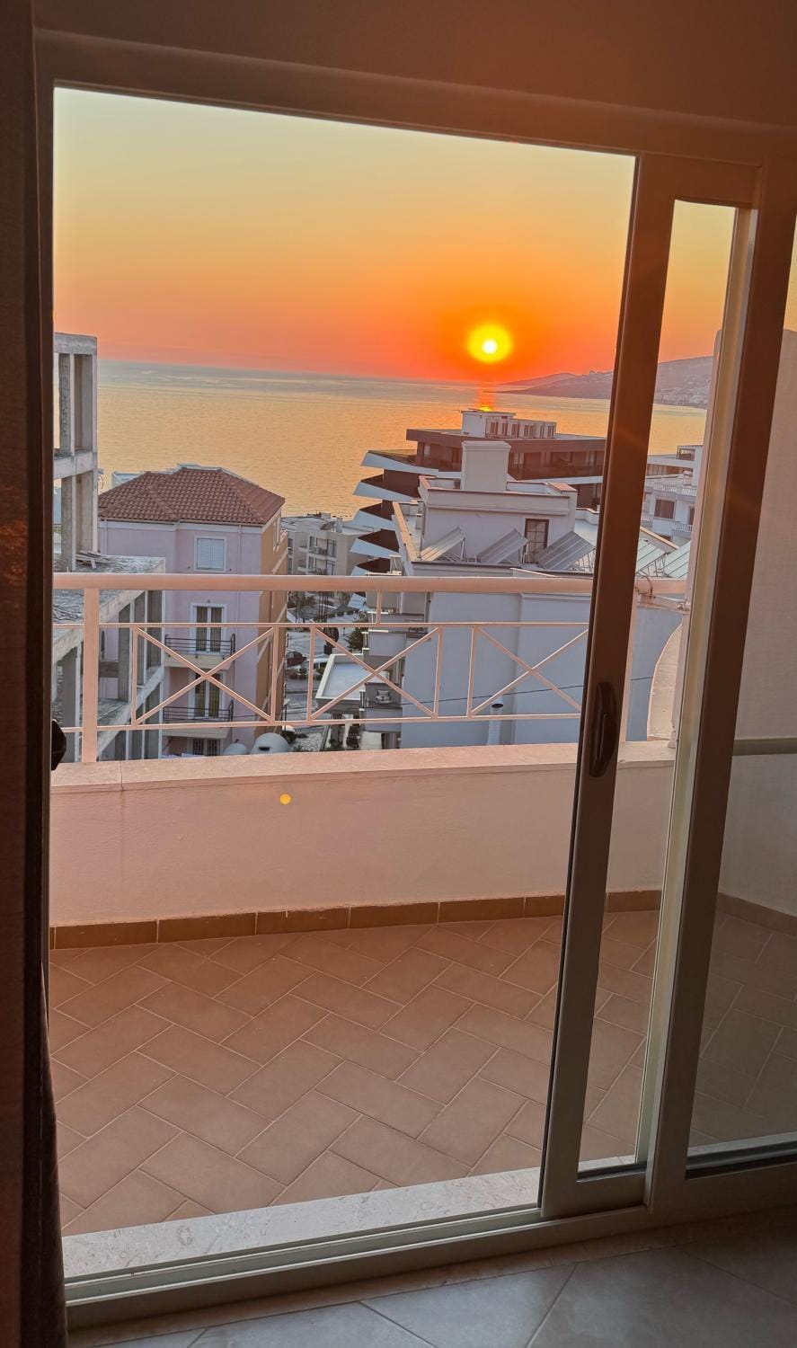 ENTi Apartments - Mango Beach Apartment in Sarandë