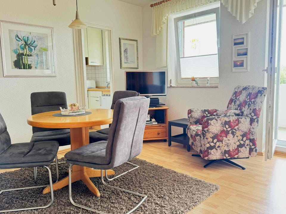 Tief 10 Seerose 203 Apartment in Wangerland