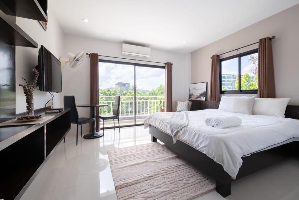 SD Residence I Naiyang Beach I HKT Airport Hotel in Mai Khao