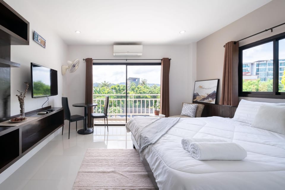 SD Residence I Naiyang Beach I HKT Airport Hotel in Mai Khao