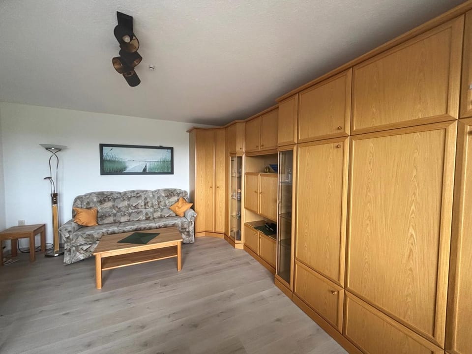 Tief 12 Kleiner Leuchtturm 72 mit Internet 72 Apartment in Wangerland