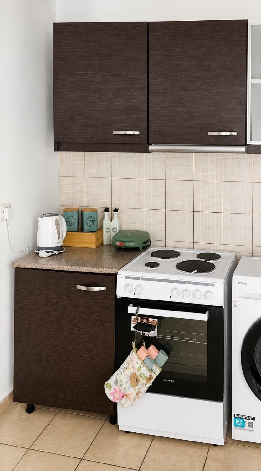 Kitchen or kitchenette, stove