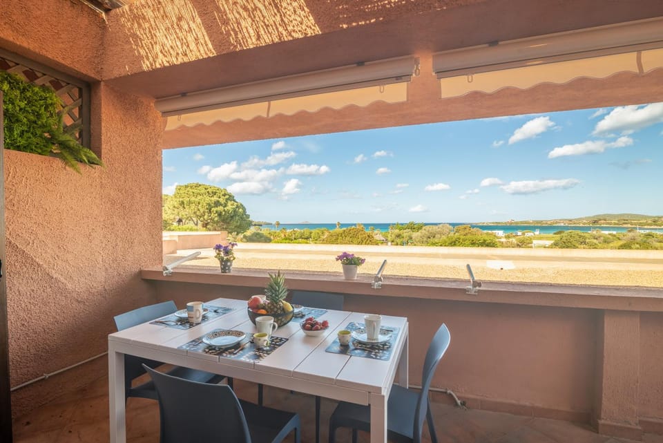 Balcony/Terrace, Balcony/Terrace, Dining area