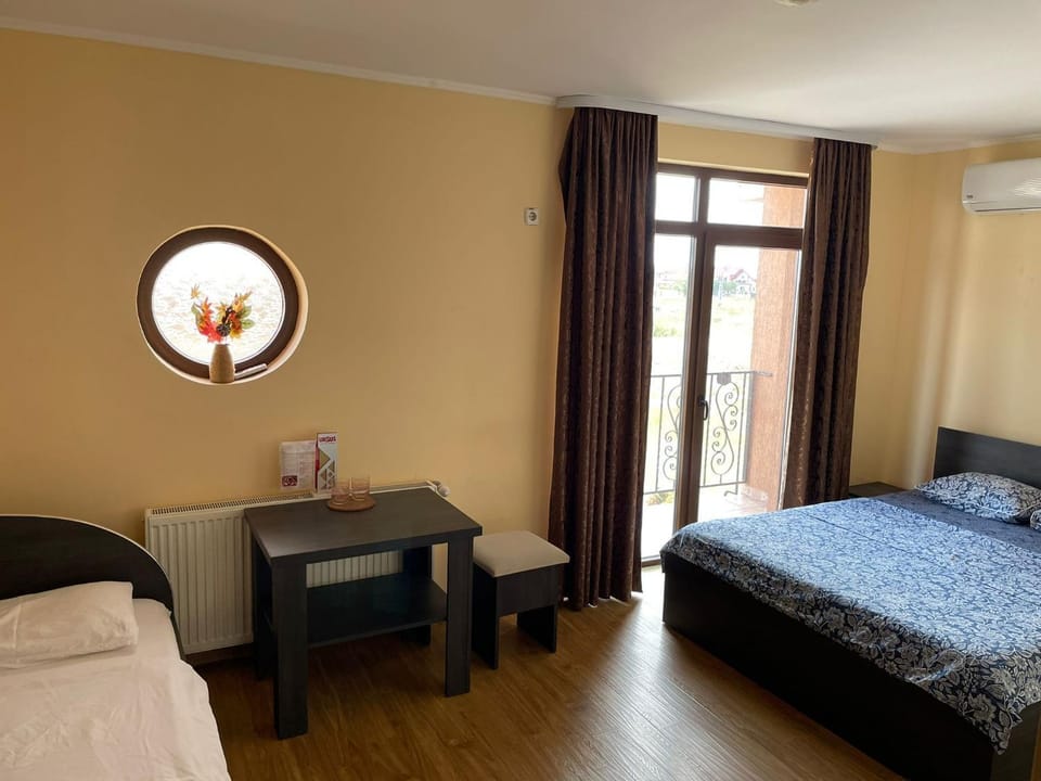 Transit INN Bed and Breakfast in Romania