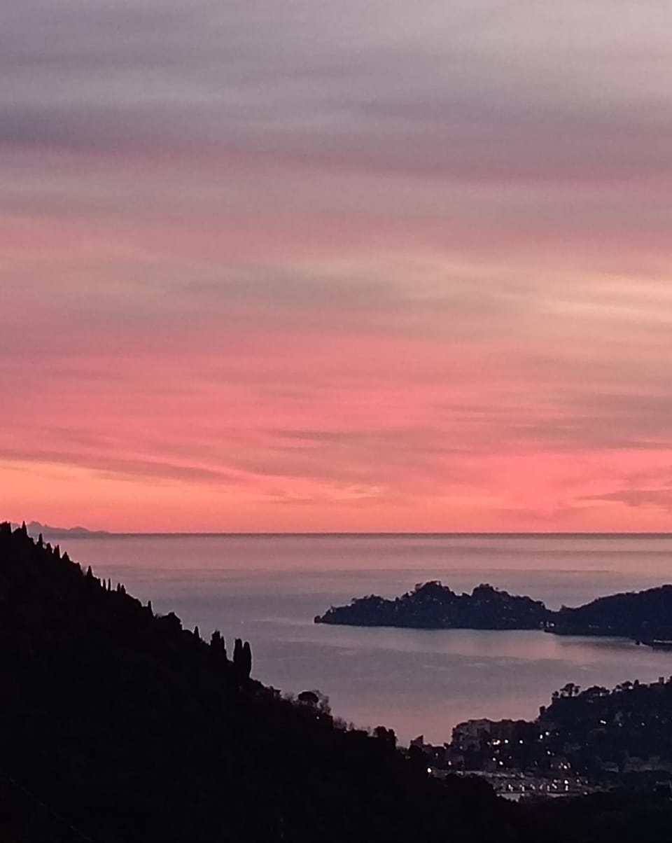 Natural landscape, Mountain view, Sea view, Sunset