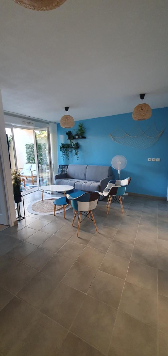 Seating area