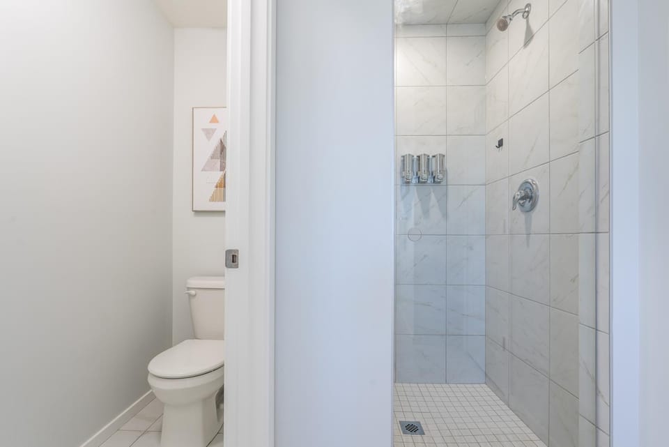 Shower, Toilet, Bathroom