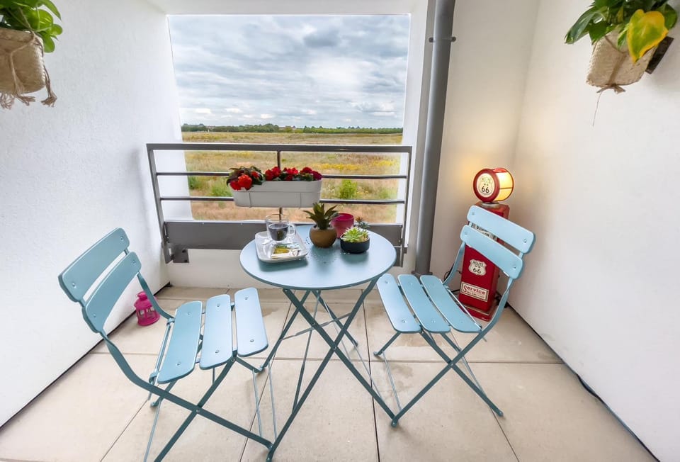 Patio, View (from property/room), Balcony/Terrace