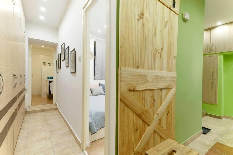 Downtown Island of Peace by NW Apartment in Budapest