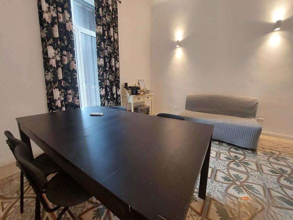 Lounge or bar