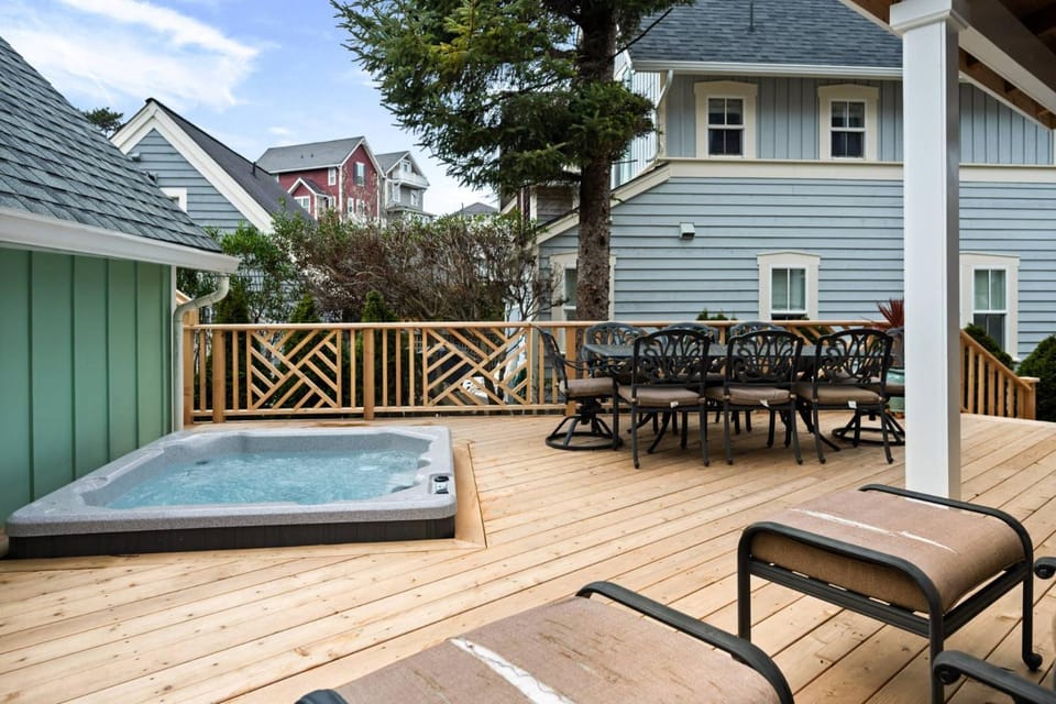 Parkside House in Lincoln City