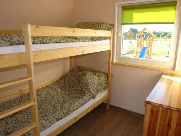 Bed, Photo of the whole room, Bedroom, bunk bed
