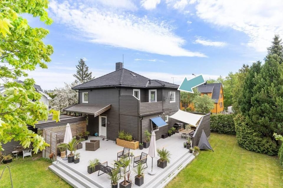 Property building, Garden view
