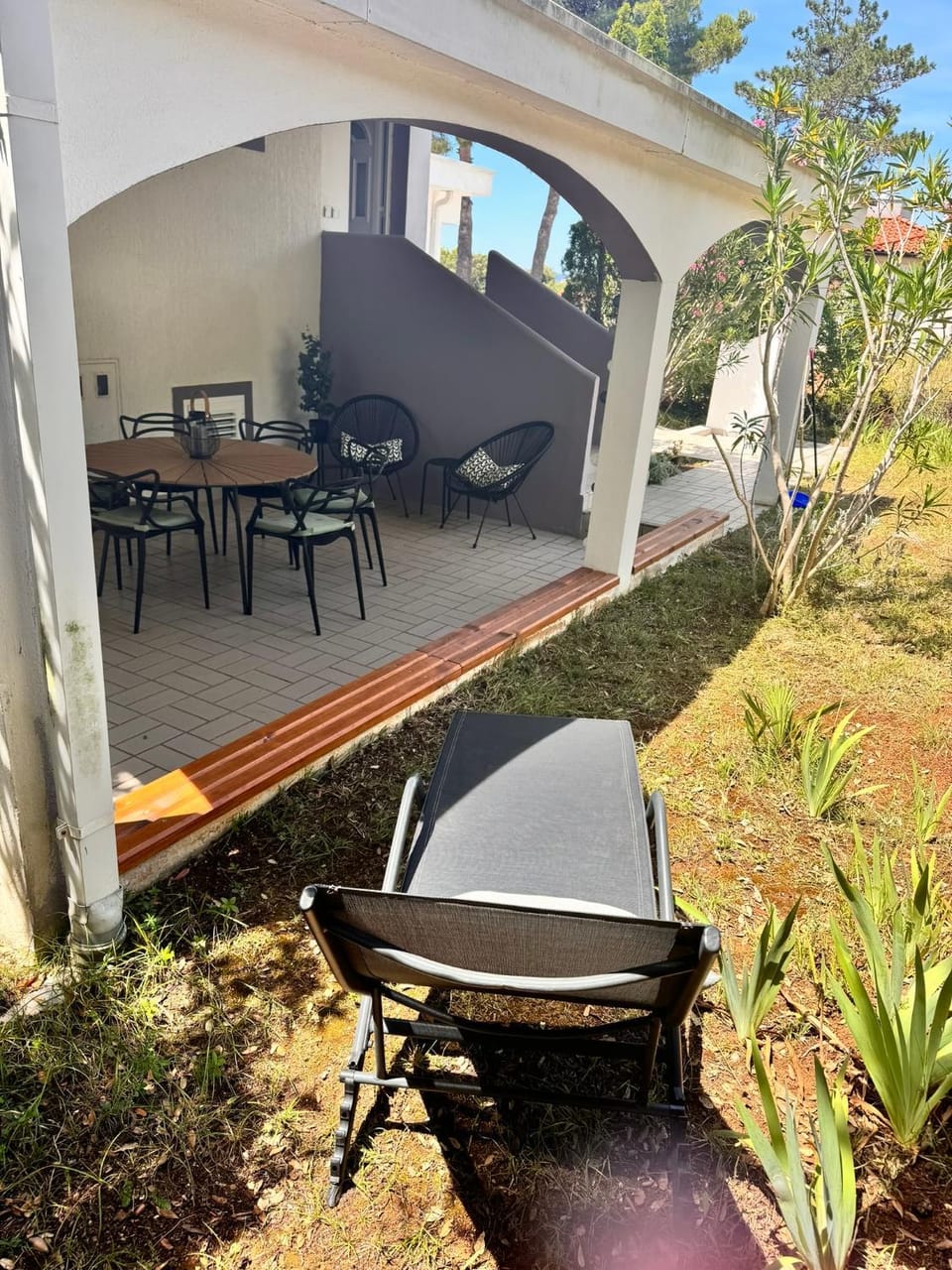 Day, Garden, Seating area, Garden view