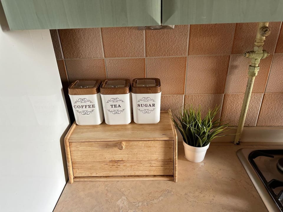 Coffee/tea facilities, Kitchen or kitchenette