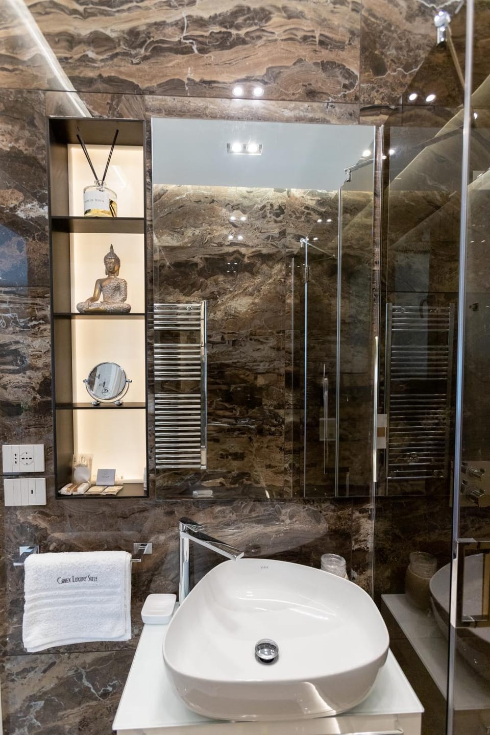 Ginex Luxury Suite House in Trani