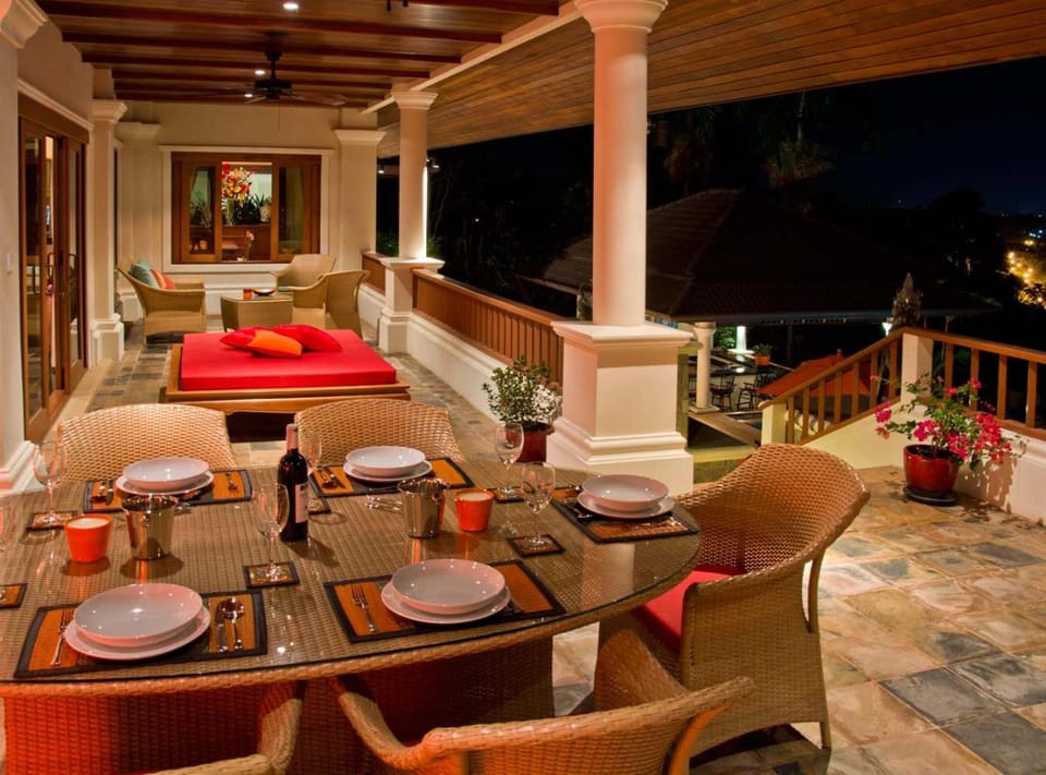 Balcony/Terrace, Seating area, Dining area