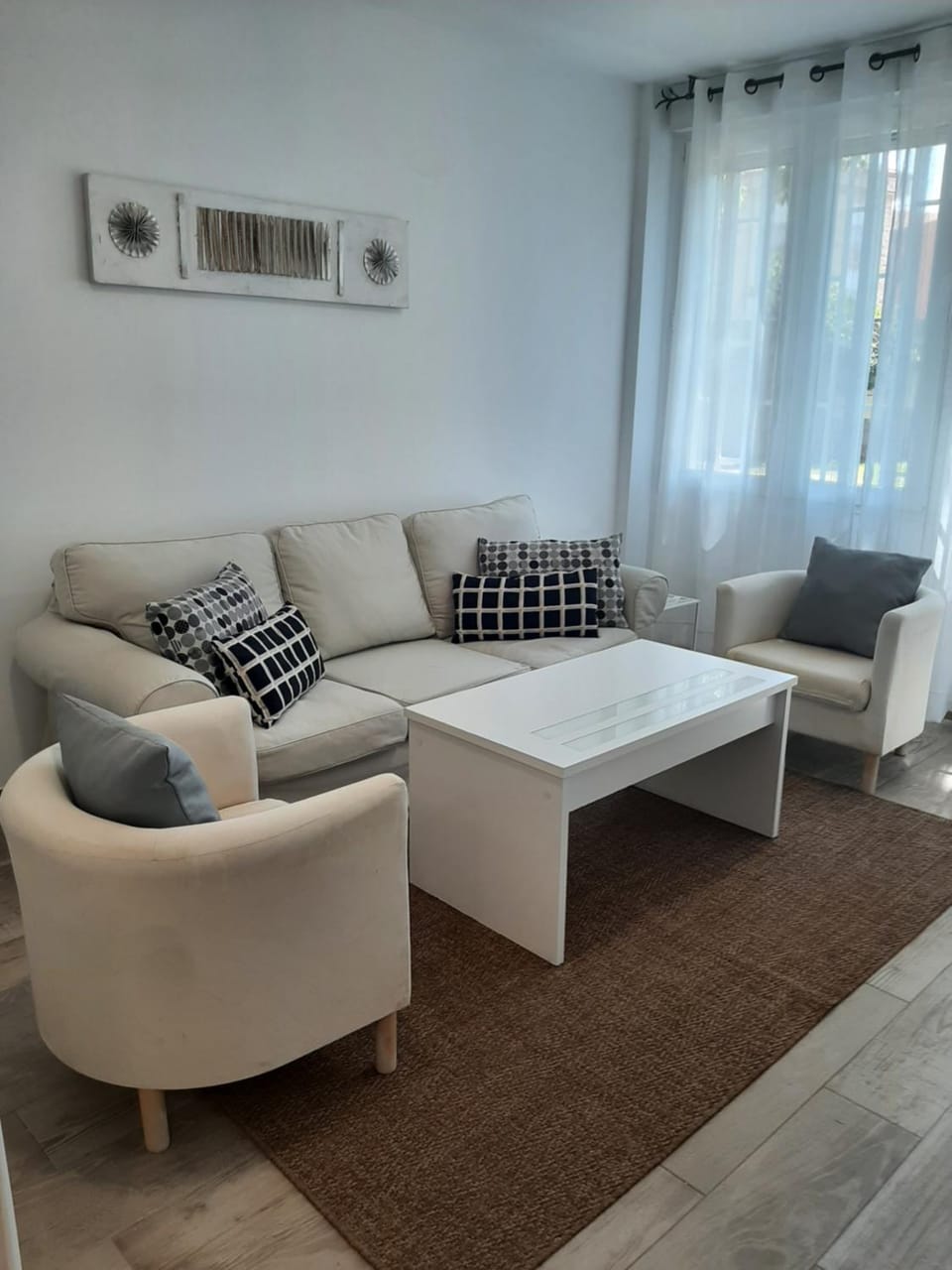 Seating area
