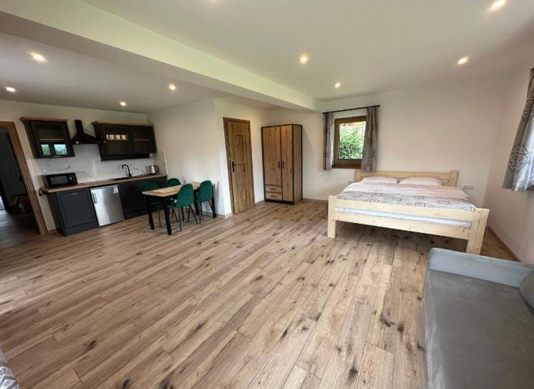 Apartamenty JEDYNOCKA Śmiechówka Apartment in Lesser Poland Voivodeship