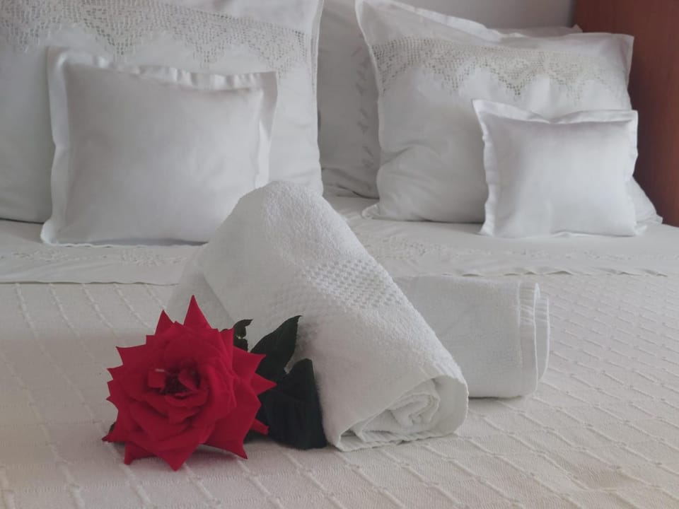 Bed, Day, Natural landscape, Bedroom, Time of day