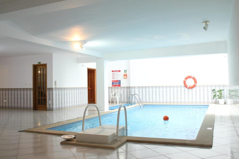 Banquet/Function facilities, Swimming pool