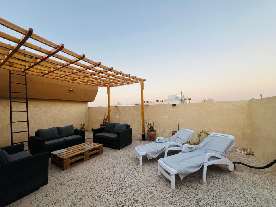 Al Khaldiyyah Nights One Studio Apartment in Riyadh