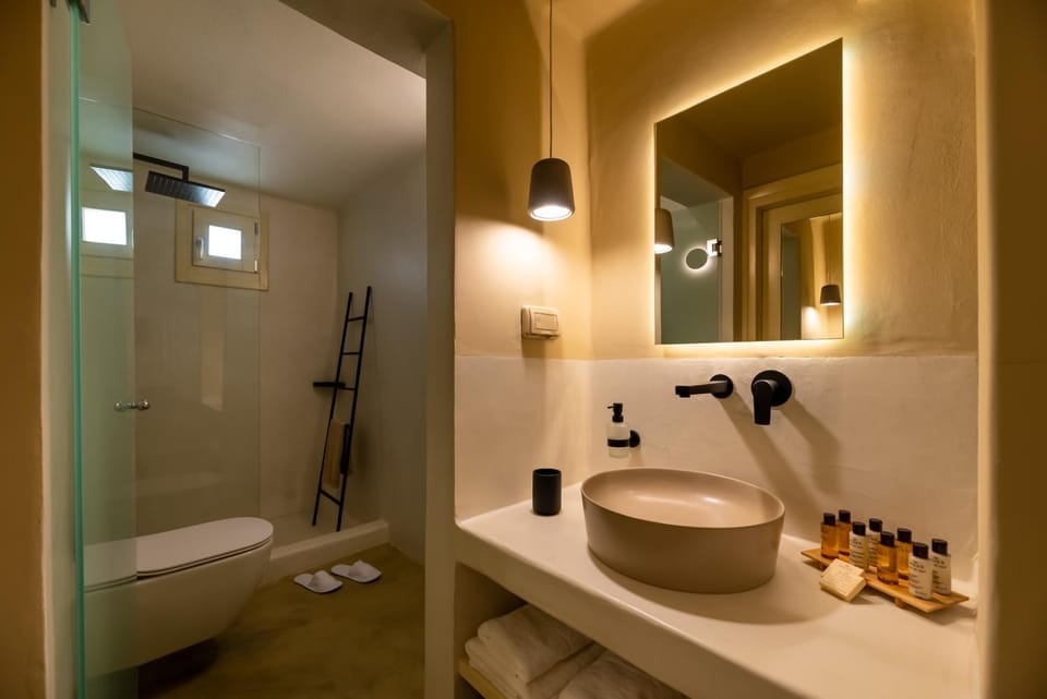 Toilet, Bathroom, Bath