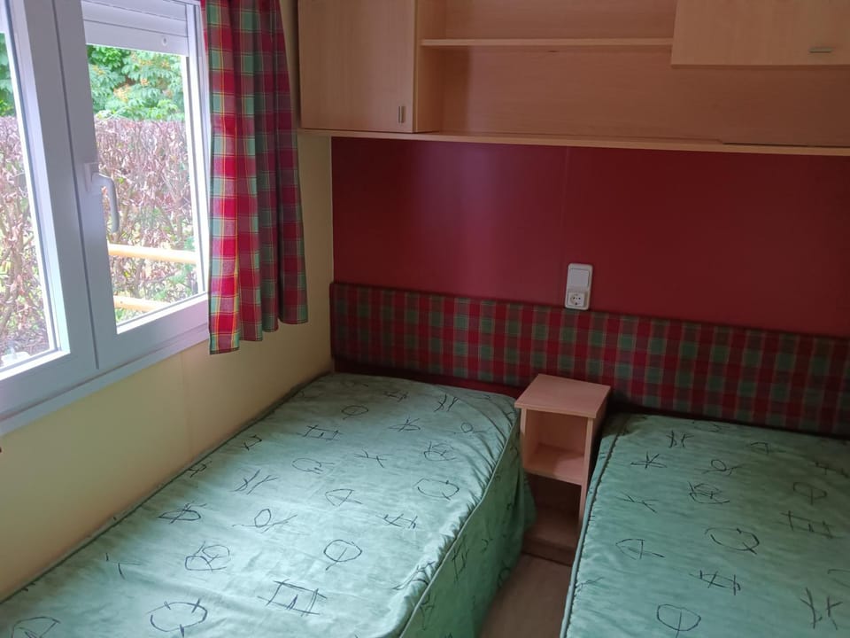 En Saubis Campground/ 
RV Resort in Occitanie