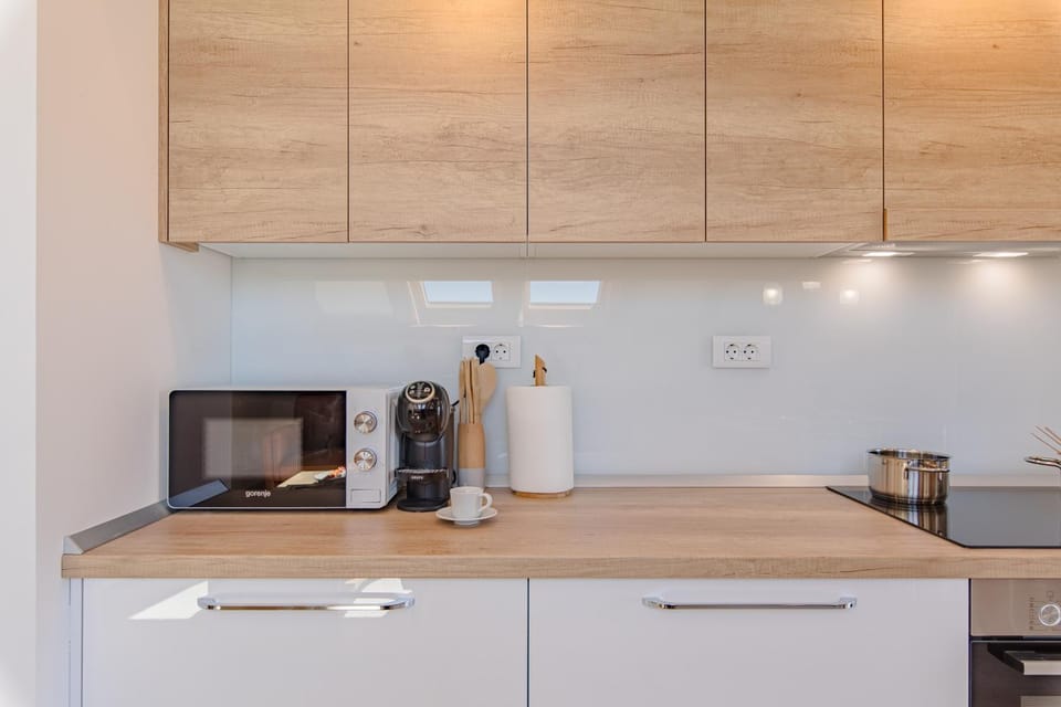 Coffee/tea facilities, minibar