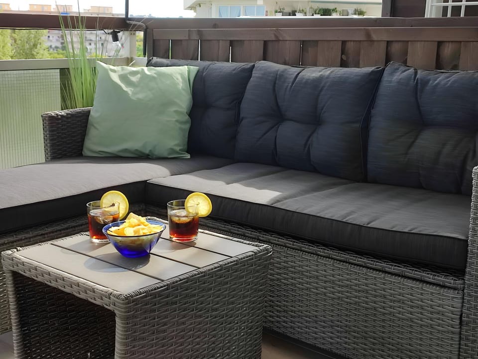 Off site, Balcony/Terrace, Balcony/Terrace, Living room